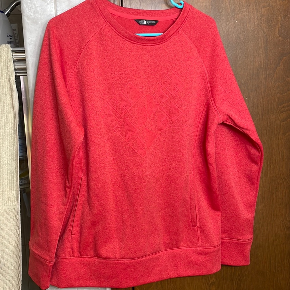Women’s North Face crew neck sweater